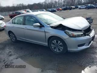 2014 Honda Accord LX с VIN 1HGCR2F35EA076168, выставлен на аукционе IAAI как лот 41815759 с пробегом 84 870 миль миль и . История ставок и продаж доступна на DreamBid. Изображение 1.