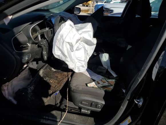 2025 Chevrolet Malibu LT с VIN 1G1ZD5ST9SF132280, выставлен на аукционе Copart как лот 89535695 с пробегом Не указан миль и На запчасти • Non repairable. История ставок и продаж доступна на DreamBid. Изображение 7.