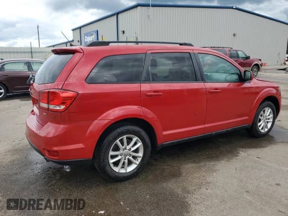 2015 Dodge Journey SXT with VIN 3C4PDCBB0FT535733, listed as a Copart auction lot 68470005 with 152,934 mi miles and Salvage title. Bid and sale history available at DreamBid. Image 3.