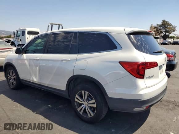 2017 Honda Pilot EX with VIN 5FNYF5H32HB007865, listed as a Copart auction lot 70576475 with 131,665 mi miles and Salvage title. Bid and sale history available at DreamBid. Image 2.