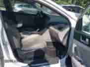 2015 Hyundai Sonata Limited z VIN 5NPE34AF1FH031292, wystawiony jako IAAI lot #42585574 z przebiegiem 204 466 mil mil oraz . Historia ofert i sprzedaży dostępna na DreamBid. Obrazek 5.