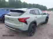 2025 Chevrolet Trax ACTIV z VIN KL77LKEP9SC126850, wystawiony jako IAAI lot #42187814 z przebiegiem 6 854 mil mil oraz . Historia ofert i sprzedaży dostępna na DreamBid. Obrazek 4.