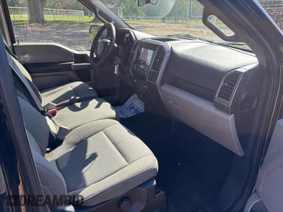 2020 Ford F-150 XL с VIN 1FTEW1C51LFA22348, выставлен на аукционе Copart как лот 89835545 с пробегом 139 293 миль миль и Чистый • Clean title. История ставок и продаж доступна на DreamBid. Изображение 5.