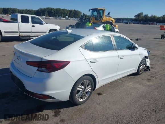 2020 Hyundai Elantra SEL z VIN 5NPD84LFXLH512650, wystawiony jako IAAI lot #43410928 z przebiegiem 81 785 mil mil oraz . Historia ofert i sprzedaży dostępna na DreamBid. Obrazek 4.