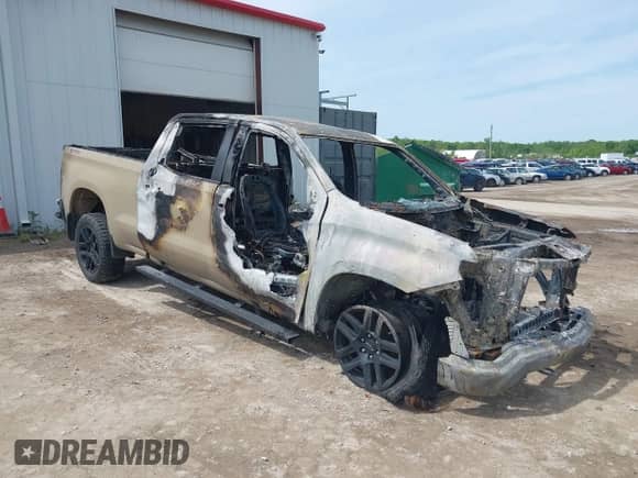 2022 Chevrolet Silverado 1500 Custom Trail Boss с VIN 3GCPDCEKXNG512849, выставлен на аукционе IAAI как лот 42385174 с пробегом Не указан миль и . История ставок и продаж доступна на DreamBid. Изображение 1.