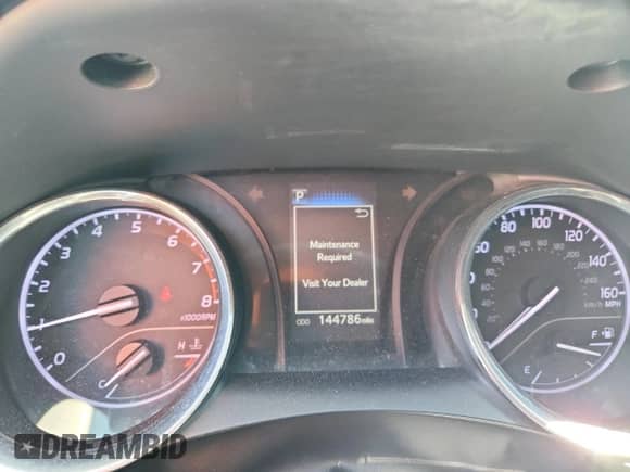 2020 Toyota Camry LE z VIN 4T1C11AK4LU353558, wystawiony jako Copart lot #82693935 z przebiegiem 144 786 mil mil oraz Nie do naprawy • Non repairable. Historia ofert i sprzedaży dostępna na DreamBid. Obrazek 9.