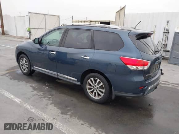 2014 Nissan Pathfinder S с VIN 5N1AR2MN3EC672678, выставлен на аукционе IAAI как лот 43227746 с пробегом 100 271 миль миль и . История ставок и продаж доступна на DreamBid. Изображение 3.