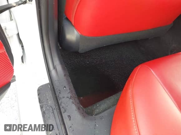 2018 Toyota Camry XSE с VIN 4T1B61HK4JU140285, выставлен на аукционе IAAI как лот 43414227 с пробегом 63 771 миль миль и . История ставок и продаж доступна на DreamBid. Изображение 6.