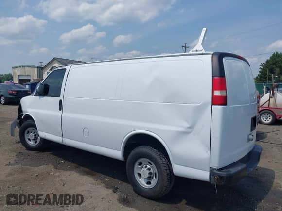 2008 Chevrolet Express Cargo с VIN 1GCGG25C381157939, выставлен на аукционе IAAI как лот 42470749 с пробегом 79 818 миль миль и . История ставок и продаж доступна на DreamBid. Изображение 3.