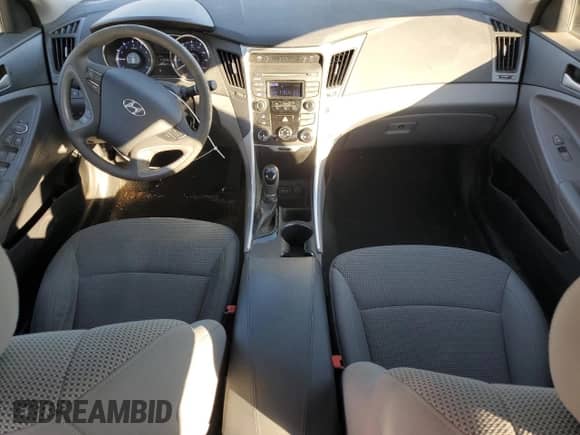 2014 Hyundai Sonata GLS z VIN 5NPEB4AC3EH818168, wystawiony jako Copart lot #84416765 z przebiegiem 85 293 mil mil oraz Szkoda całkowita • Salvage title. Historia ofert i sprzedaży dostępna na DreamBid. Obrazek 8.