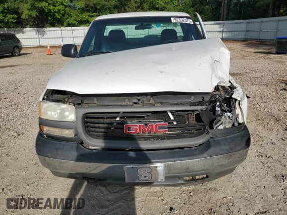 2001 GMC Sierra 1500 SL with VIN 1GTEC14W41Z107955, listed as a Copart auction lot 52392075 with 118,305 mi miles and Salvage title. Bid and sale history available at DreamBid. Image 5.