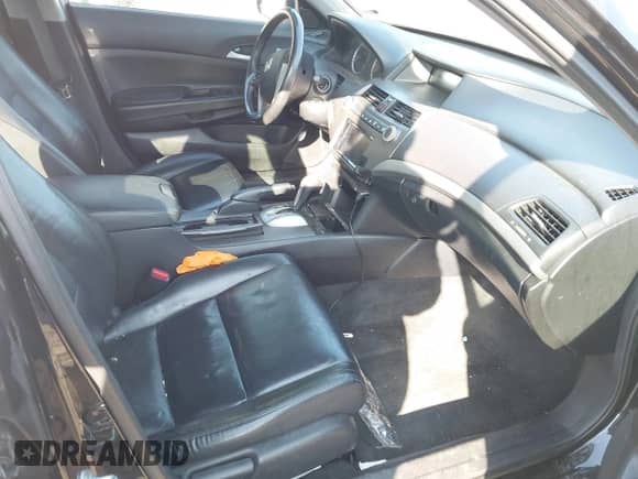 2011 Honda Accord SE with VIN 1HGCP2F60BA074730, listed as a IAAI auction lot 43197969 with 197,200 mi miles and . Bid and sale history available at DreamBid. Image 5.