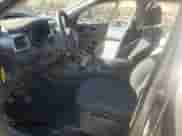 2017 Kia Sorento LX z VIN 5XYPG4A5XHG307127, wystawiony jako Copart lot #85592015 z przebiegiem 124 459 mil mil oraz Szkoda całkowita • Salvage title. Historia ofert i sprzedaży dostępna na DreamBid. Obrazek 7.