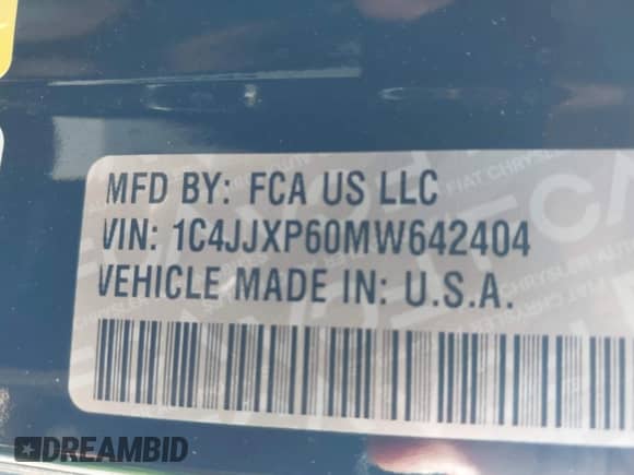 2021 Jeep Wrangler Unlimited Sahara z VIN 1C4JJXP60MW642404, wystawiony jako IAAI lot #43202795 z przebiegiem 38 263 mil mil oraz . Historia ofert i sprzedaży dostępna na DreamBid. Obrazek 9.