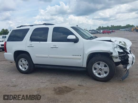 2007 Chevrolet Tahoe LTZ с VIN 1GNFC13J47J336516, выставлен на аукционе IAAI как лот 42545424 с пробегом 211 669 миль миль и . История ставок и продаж доступна на DreamBid. Изображение 13.