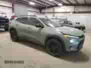 2025 Chevrolet Trax ACTIV с VIN KL77LKEP6SC046891, выставлен на аукционе Copart как лот 47522695 с пробегом 9 656 миль миль и Списание • Salvage title. История ставок и продаж доступна на DreamBid. Изображение 4.