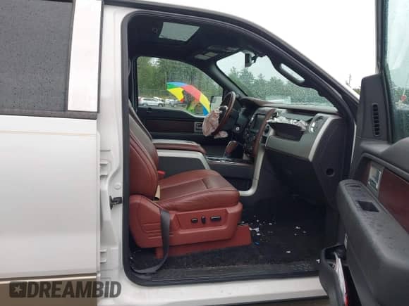 2014 Ford F-150 XL z VIN 1FTFW1ET2EKD65437, wystawiony jako IAAI lot #43013515 z przebiegiem 115 337 mil mil oraz . Historia ofert i sprzedaży dostępna na DreamBid. Obrazek 5.