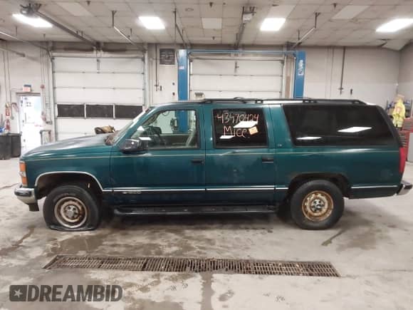 1997 Chevrolet Suburban с VIN 1GNFK16R5VJ439638, выставлен на аукционе IAAI как лот 43470424 с пробегом 145 866 миль миль и . История ставок и продаж доступна на DreamBid. Изображение 12.
