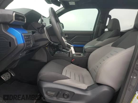 2024 Toyota Tacoma TRD Off Road with VIN 3TMLB5JN7RM019735, listed as a Copart auction lot 81086225 with 13,650 mi miles and Salvage title. Bid and sale history available at DreamBid. Image 7.