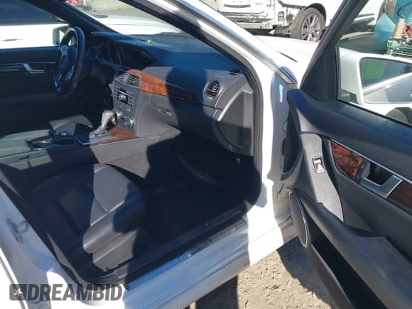 2013 Mercedes-Benz C 300 Sport with VIN WDDGF8AB3DR283934, listed as a IAAI auction lot 43436650 with 125,221 mi miles and . Bid and sale history available at DreamBid. Image 5.