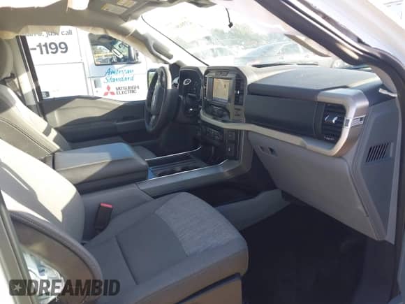 2021 Ford F-150 XL с VIN 1FTEW1CP9MFA21953, выставлен на аукционе IAAI как лот 43394807 с пробегом 17 132 миль миль и . История ставок и продаж доступна на DreamBid. Изображение 5.