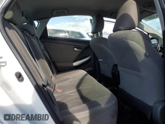 2015 Toyota Prius Four с VIN JTDKN3DU9F1912802, выставлен на аукционе Copart как лот 86300665 с пробегом 311 248 миль миль и Списание • Salvage title. История ставок и продаж доступна на DreamBid. Изображение 10.