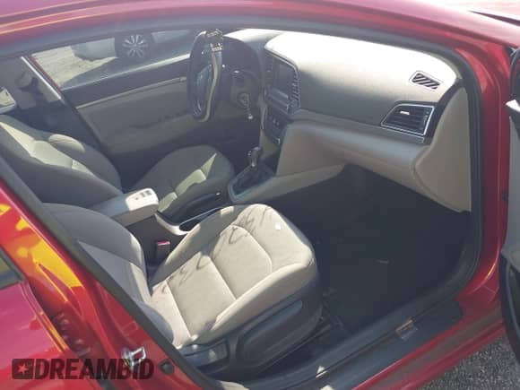 2017 Hyundai Elantra SE with VIN 5NPD84LF1HH034299, listed as a IAAI auction lot 43202326 with 62,291 mi miles and . Bid and sale history available at DreamBid. Image 5.