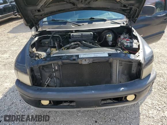 2001 Dodge 2500 с VIN 3B7KF26Z01M296161, выставлен на аукционе Copart как лот 69056315 с пробегом 153 337 миль миль и Списание • Salvage title. История ставок и продаж доступна на DreamBid. Изображение 11.