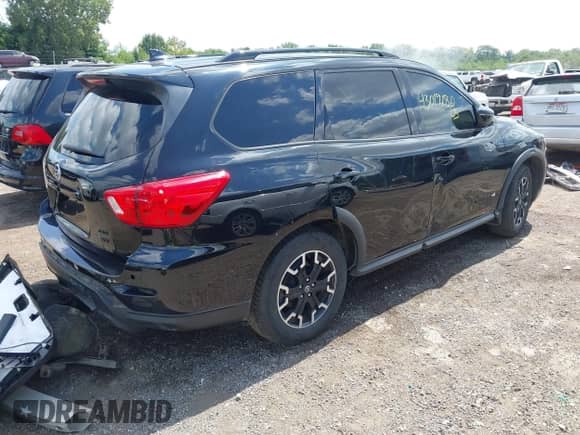 2019 Nissan Pathfinder SL with VIN 5N1DR2MM1KC636987, listed as a IAAI auction lot 43019180 with 70,649 mi miles and . Bid and sale history available at DreamBid. Image 4.