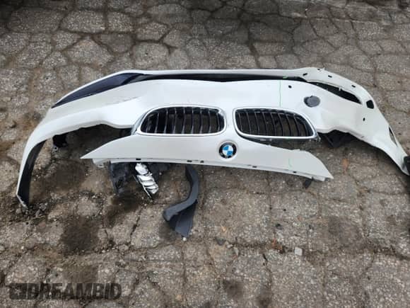 2018 BMW 4 Series 430i xDrive с VIN WBA4J3C52JBG90539, выставлен на аукционе Copart как лот 84395355 с пробегом 87 787 миль миль и Списание • Salvage title. История ставок и продаж доступна на DreamBid. Изображение 12.