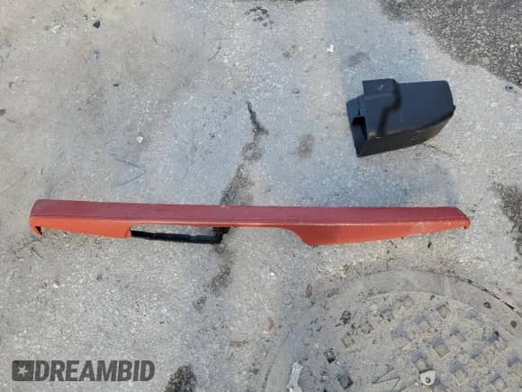 2009 BMW Z4 sDrive30i с VIN WBALM53579E161867, выставлен на аукционе Copart как лот 42697015 с пробегом 121 671 миль миль и На запчасти • Non repairable. История ставок и продаж доступна на DreamBid. Изображение 12.