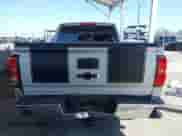 2015 Chevrolet Silverado 1500 LT z VIN 1GCRCREC4FZ231395, wystawiony jako IAAI lot #41831339 z przebiegiem 143 137 mil mil oraz . Historia ofert i sprzedaży dostępna na DreamBid. Obrazek 16.