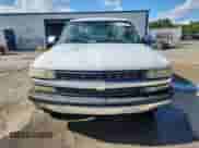 2000 Chevrolet Silverado 1500 LS z VIN 2GCEC19T1Y1258365, wystawiony jako Copart lot #71617885 z przebiegiem 265 898 mil mil oraz Czysty tytuł • Clean title. Historia ofert i sprzedaży dostępna na DreamBid. Obrazek 5.