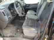 2017 GMC Sierra 1500 z VIN 1GTV2LEC8HZ103856, wystawiony jako Copart lot #81254525 z przebiegiem 99 716 mil mil oraz Czysty tytuł • Clean title. Historia ofert i sprzedaży dostępna na DreamBid. Obrazek 7.