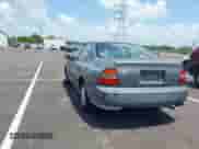 1994 Honda Accord LX z VIN 1HGCD5635RA123589, wystawiony jako IAAI lot #42809589 z przebiegiem 320 269 mil mil oraz . Historia ofert i sprzedaży dostępna na DreamBid. Obrazek 3.