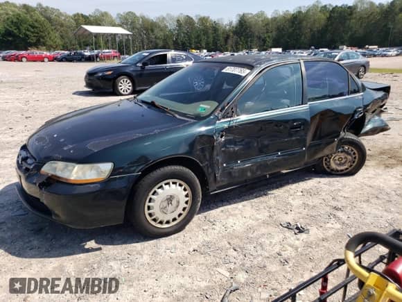 1999 Honda Accord LX с VIN 1HGCG6656XA113794, выставлен на аукционе Copart как лот 81707765 с пробегом 146 738 миль миль и Списание • Salvage title. История ставок и продаж доступна на DreamBid. Изображение 1.