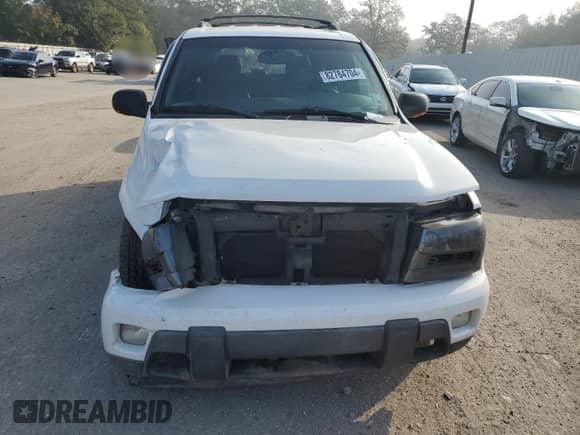 2002 Chevrolet TrailBlazer LTZ with VIN 1GNDS13S522213636, listed as a Copart auction lot 82784704 with Not provided miles and Salvage title. Bid and sale history available at DreamBid. Image 5.