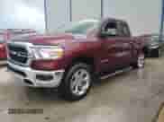 2020 Ram 1500 Big Horn z VIN 1C6SRFBT7LN197174, wystawiony jako Copart lot #84961255 z przebiegiem 44 932 mil mil oraz Szkoda całkowita • Salvage title. Historia ofert i sprzedaży dostępna na DreamBid. Obrazek 1.