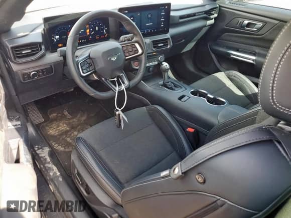 2024 Ford Mustang EcoBoost с VIN 1FA6P8TH2R5141289, выставлен на аукционе Copart как лот 85531375 с пробегом 10 981 миль миль и Списание • Salvage title. История ставок и продаж доступна на DreamBid. Изображение 8.