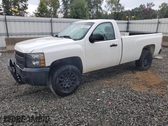 2013 Chevrolet Silverado 1500 Work Truck с VIN 1GCNCPEX7DZ174144, выставлен на аукционе Copart как лот 80840525 с пробегом 190 019 миль миль и Списание • Salvage title. История ставок и продаж доступна на DreamBid. Изображение 1.