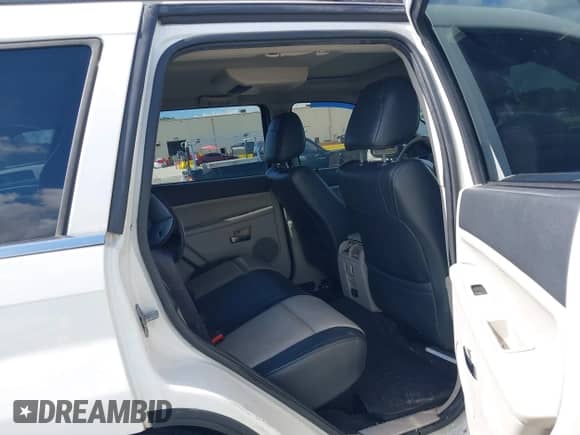 2008 Jeep Grand Cherokee Limited z VIN 1J8HR58298C187009, wystawiony jako IAAI lot #42868827 z przebiegiem 197 227 mil mil oraz . Historia ofert i sprzedaży dostępna na DreamBid. Obrazek 8.