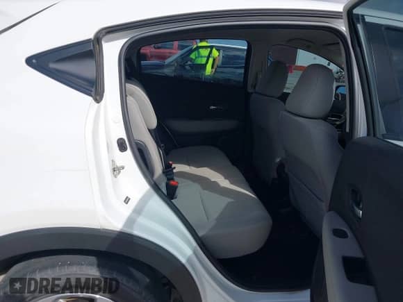 2019 Honda HR-V LX with VIN 3CZRU5H36KM704589, listed as a IAAI auction lot 43267970 with 27,229 mi miles and . Bid and sale history available at DreamBid. Image 8.