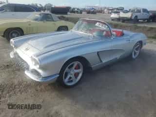1962 Chevrolet Corvette с VIN 20867S101140, выставлен на аукционе Copart как лот 76679674 с пробегом Не указан миль и Списание • Salvage title. История ставок и продаж доступна на DreamBid. Изображение 1.