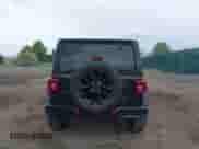 2021 Jeep Wrangler Unlimited Sahara Altitude z VIN 1C4HJXEG2MW622665, wystawiony jako IAAI lot #42257397 z przebiegiem 36 406 mil mil oraz . Historia ofert i sprzedaży dostępna na DreamBid. Obrazek 16.