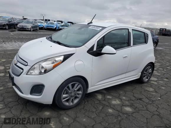 2014 Chevrolet Spark LT с VIN KL8CL6S0XEC540779, выставлен на аукционе Copart как лот 84863055 с пробегом 68 004 миль миль и Списание • Salvage title. История ставок и продаж доступна на DreamBid. Изображение 1.