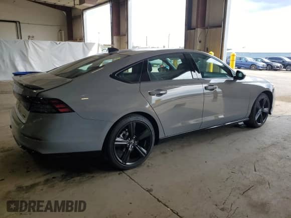 2025 Honda Accord Sport-L with VIN 1HGCY2F70SA025291, listed as a Copart auction lot 81658555 with Not provided miles and Salvage title. Bid and sale history available at DreamBid. Image 3.