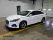 2019 Hyundai Sonata Sport с VIN 5NPE34AFXKH753323, выставлен на аукционе Copart как лот 86633655 с пробегом 66 879 миль миль и Списание • Salvage title. История ставок и продаж доступна на DreamBid. Изображение 1.