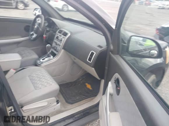 2007 Chevrolet Equinox LS с VIN 2CNDL13F276105649, выставлен на аукционе IAAI как лот 43445420 с пробегом 141 216 миль миль и . История ставок и продаж доступна на DreamBid. Изображение 5.