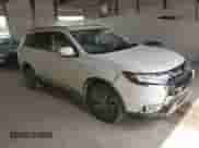 2019 Mitsubishi Outlander ES с VIN JA4AZ3A34KZ036822, выставлен на аукционе Copart как лот 70109055 с пробегом 184 247 миль миль и Списание • Salvage title. История ставок и продаж доступна на DreamBid. Изображение 4.