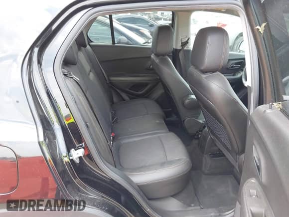 2019 Chevrolet Trax LT с VIN KL7CJPSB6KB959991, выставлен на аукционе IAAI как лот 42372738 с пробегом 35 425 миль миль и . История ставок и продаж доступна на DreamBid. Изображение 8.
